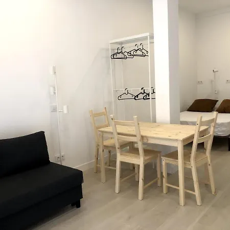 Apto con encanto en calle Ansar-3